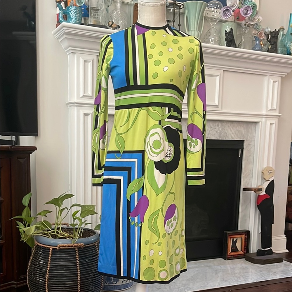 Paganne Vibrant Abstract Print Midi Dress